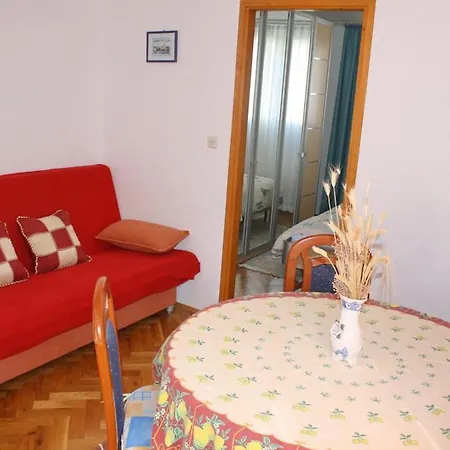 Biskup Guest house 3*