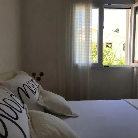 Biskup Guest house
