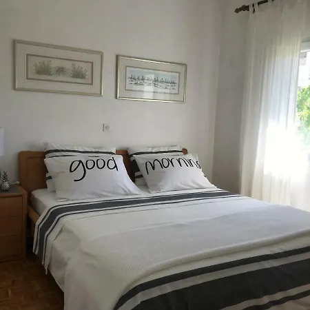 Biskup Guest house 3*