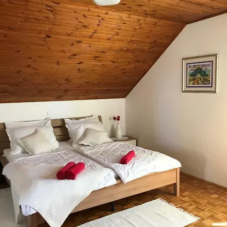 Πανσιόν Biskup Privlaka (Zadar)