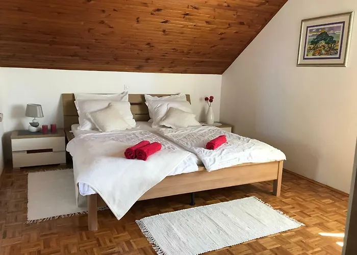 Gostinjska kuća Biskup 3*